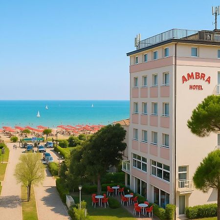 Hotel Ambra Мілано-Маріттіма Екстер'єр фото