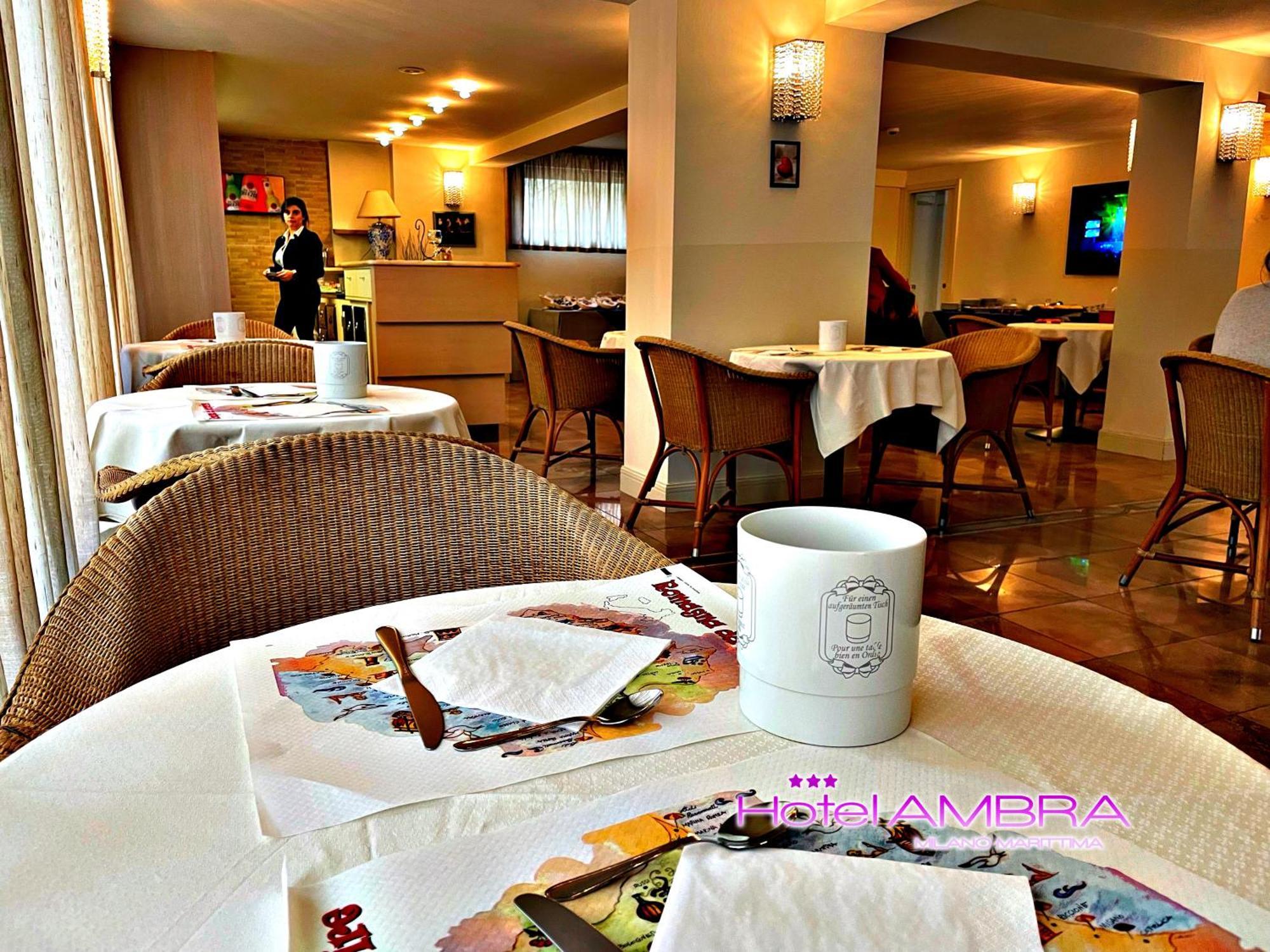 Hotel Ambra Мілано-Маріттіма Екстер'єр фото